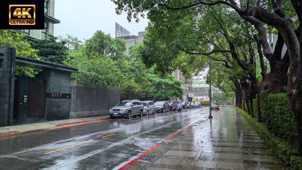 4K Rain ASMR Walk In Central Taipei