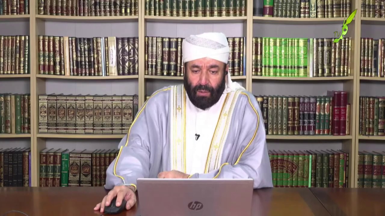 توضیحات استاد خدمتی در مورد آخوندی که می گوید الله بدون علی الله نیست!