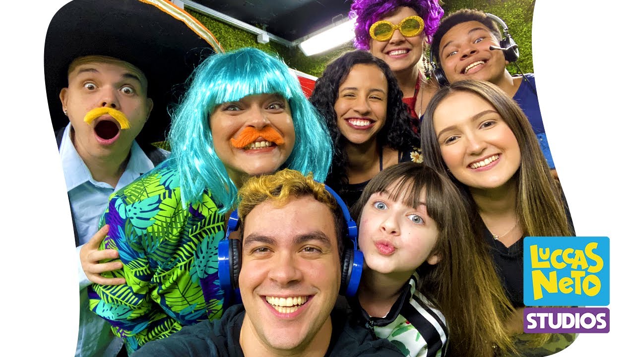 GINCANA ENTRE KAROL E ROBERTA ATRIZES DA LUCCAS TOON