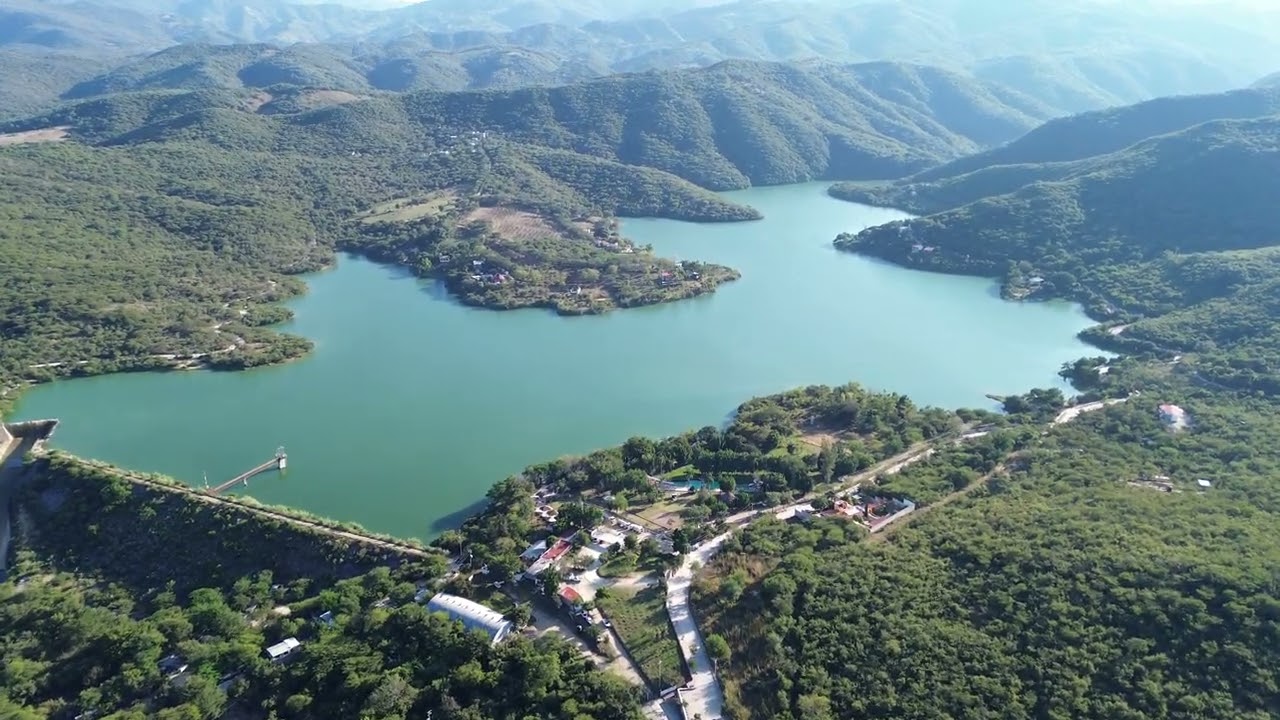 Jalpan de Serra desde el Cielo 🏞️✨ | La Misión Franciscana en el Corazón de la Sierra Gorda