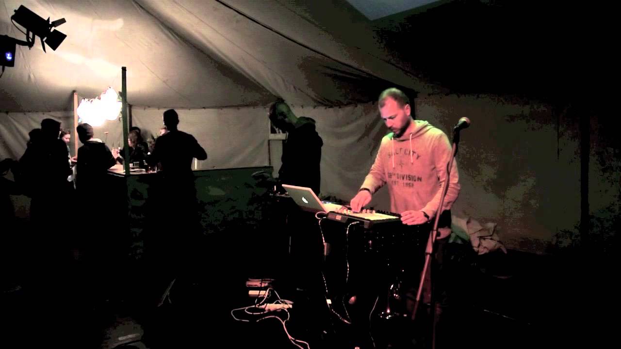 Bunny Klub feat. Petr &Scaron;varc (guitar) - live set (Divadeln&iacute; Flora 2015)