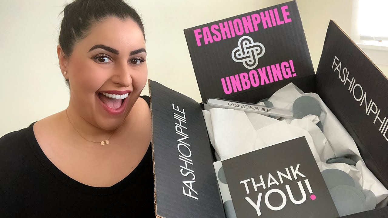 Fashionphile Unboxing - Chanel Zip Around Large Wallet
