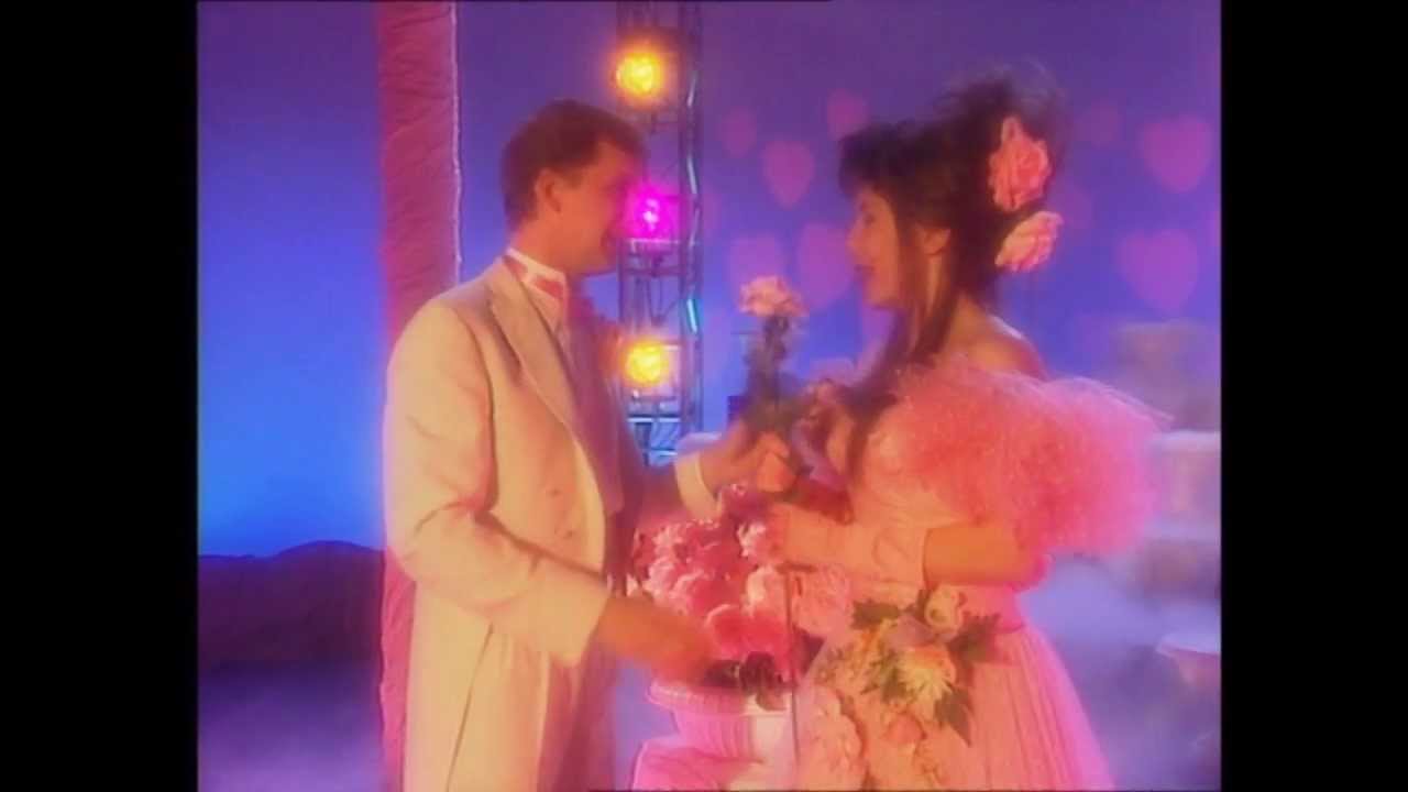 Dine &oslash;jne / Henrik Koefoed og Karin Jagd / Jul i Juleland (tv-version)
