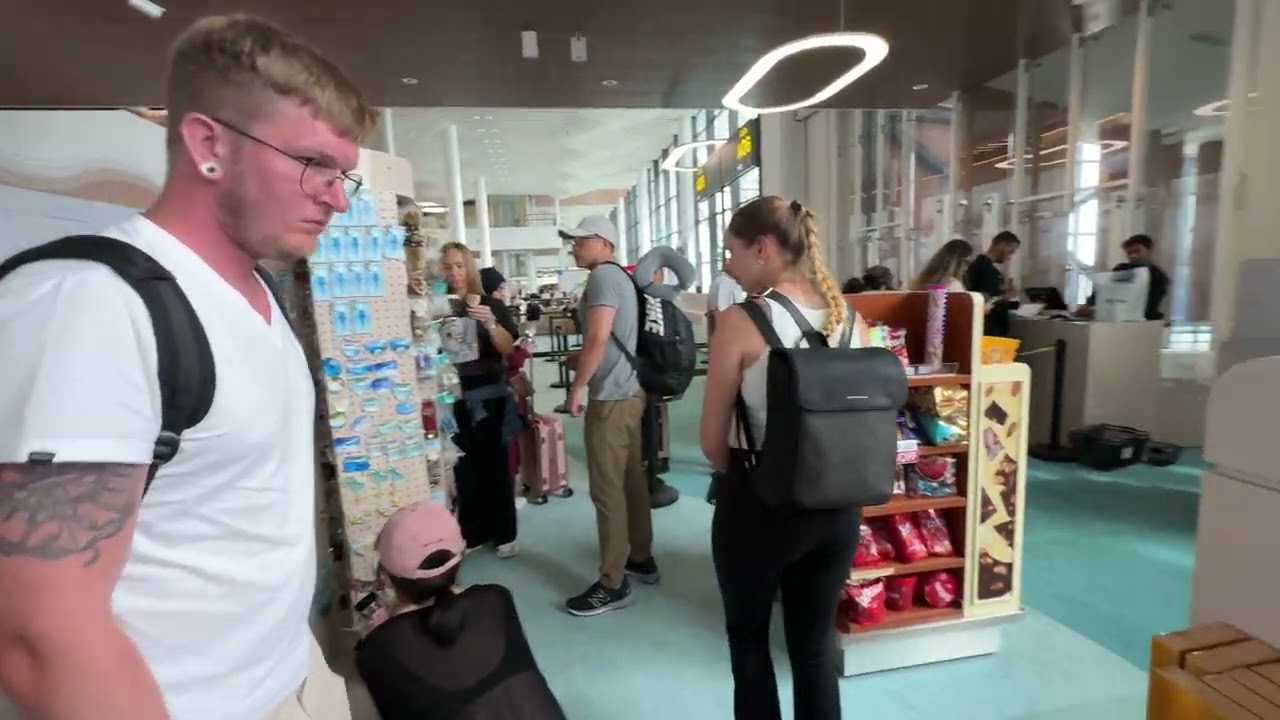 Maldives | Velana International Airport 