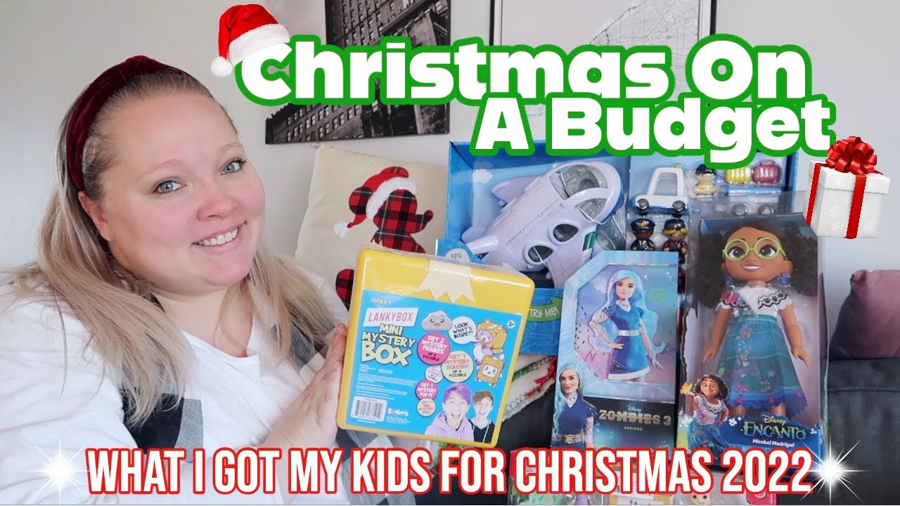 WHAT I GOT MY KIDS FOR CHRISTMAS | GIFTS FOR $20 OR LESS!