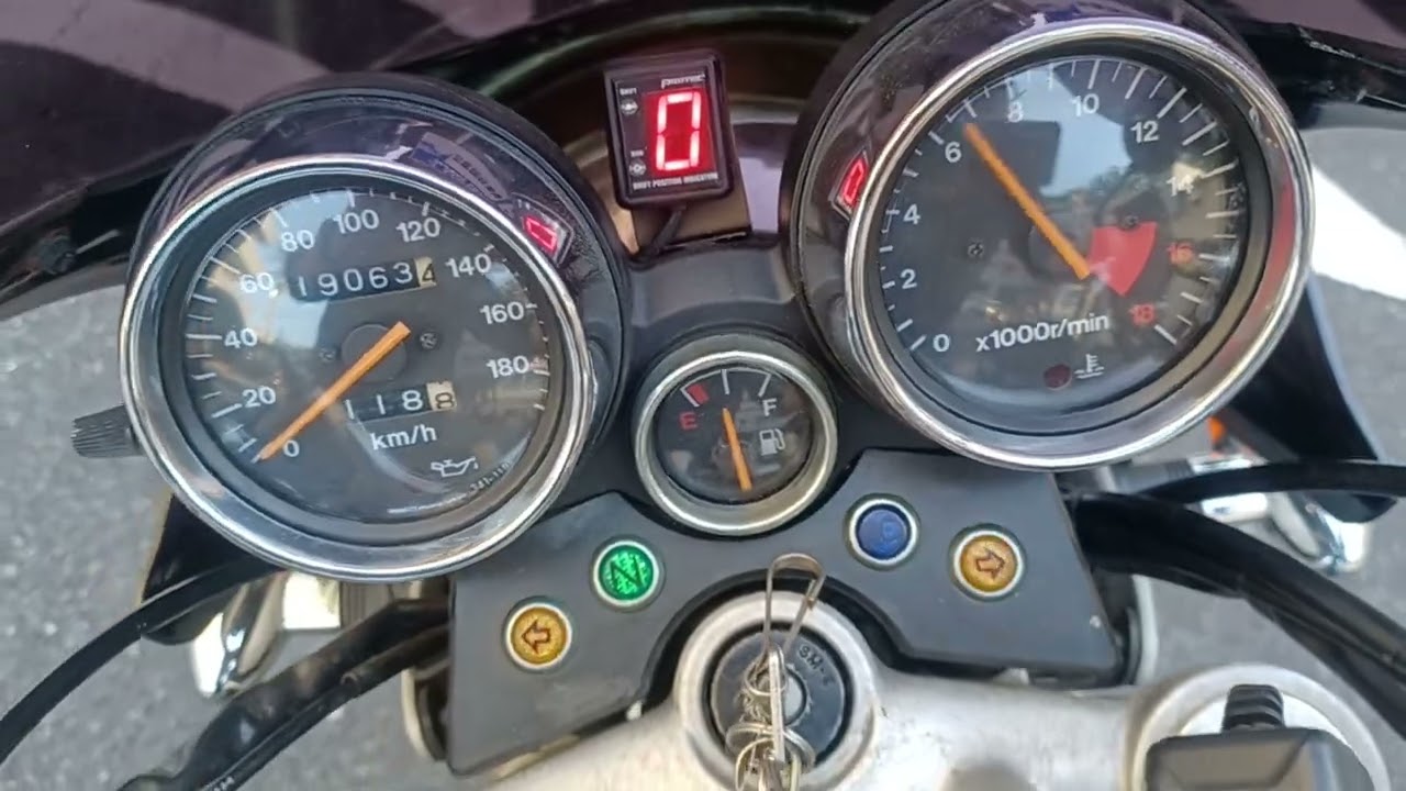 スズキ　バンディット250V