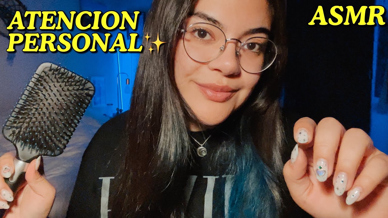 ASMR Te ayudo a relajarte para dormir 💙 Cepillando el pelo, mouth sounds, atención personal