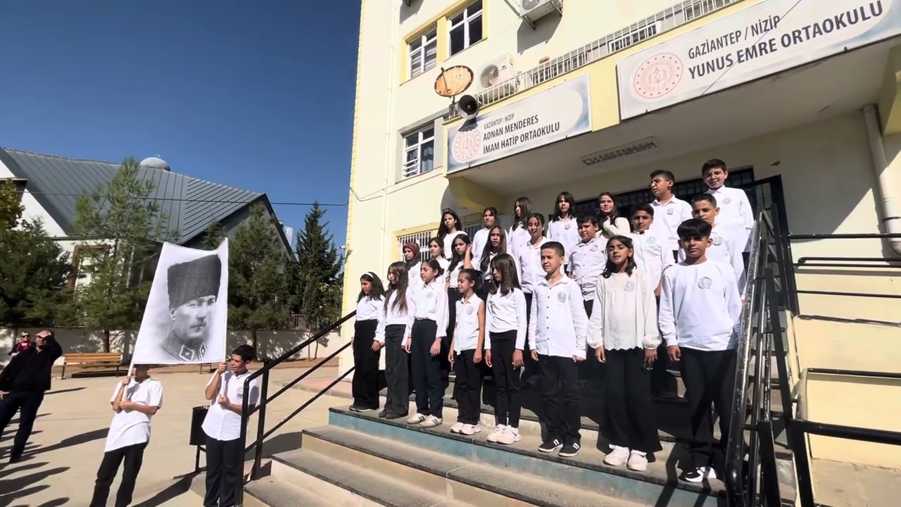 İzmir Marşı - Yunus Emre Ortaokulu 29 Ekim 2025