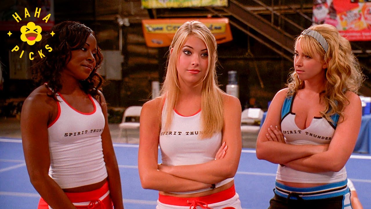 The Team Finally Starts Bonding | Bring It On: In It to Win It