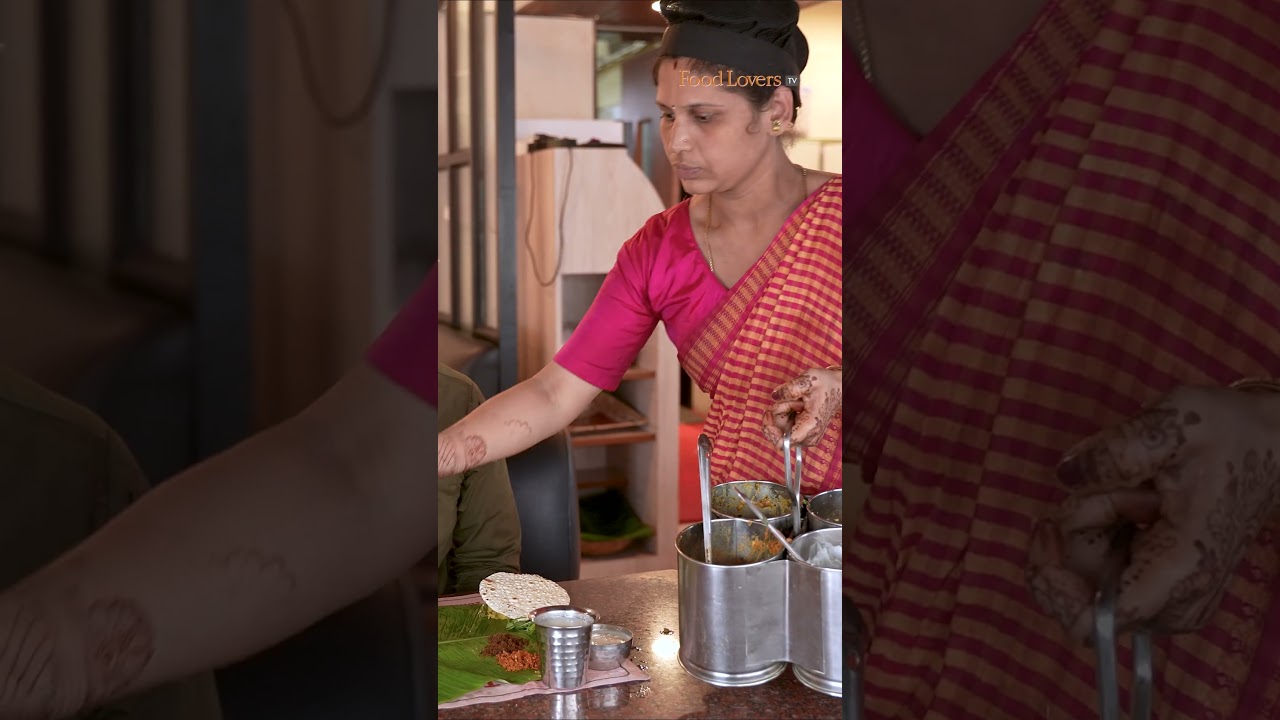 North Karnataka FEAST: Witness the MASSIVE Jolada Rotti Oota Dishes Served! 🤯