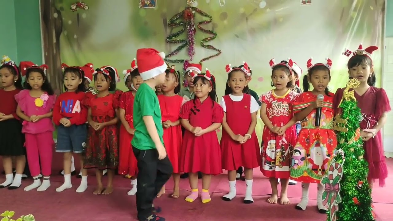 Lagu O Holy Night By Tk Fransiskus Baturaja Kelompok B Pear