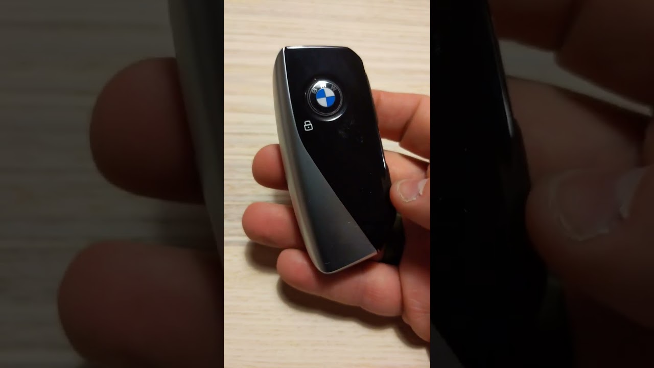All new 2023 BMW X7 key fob