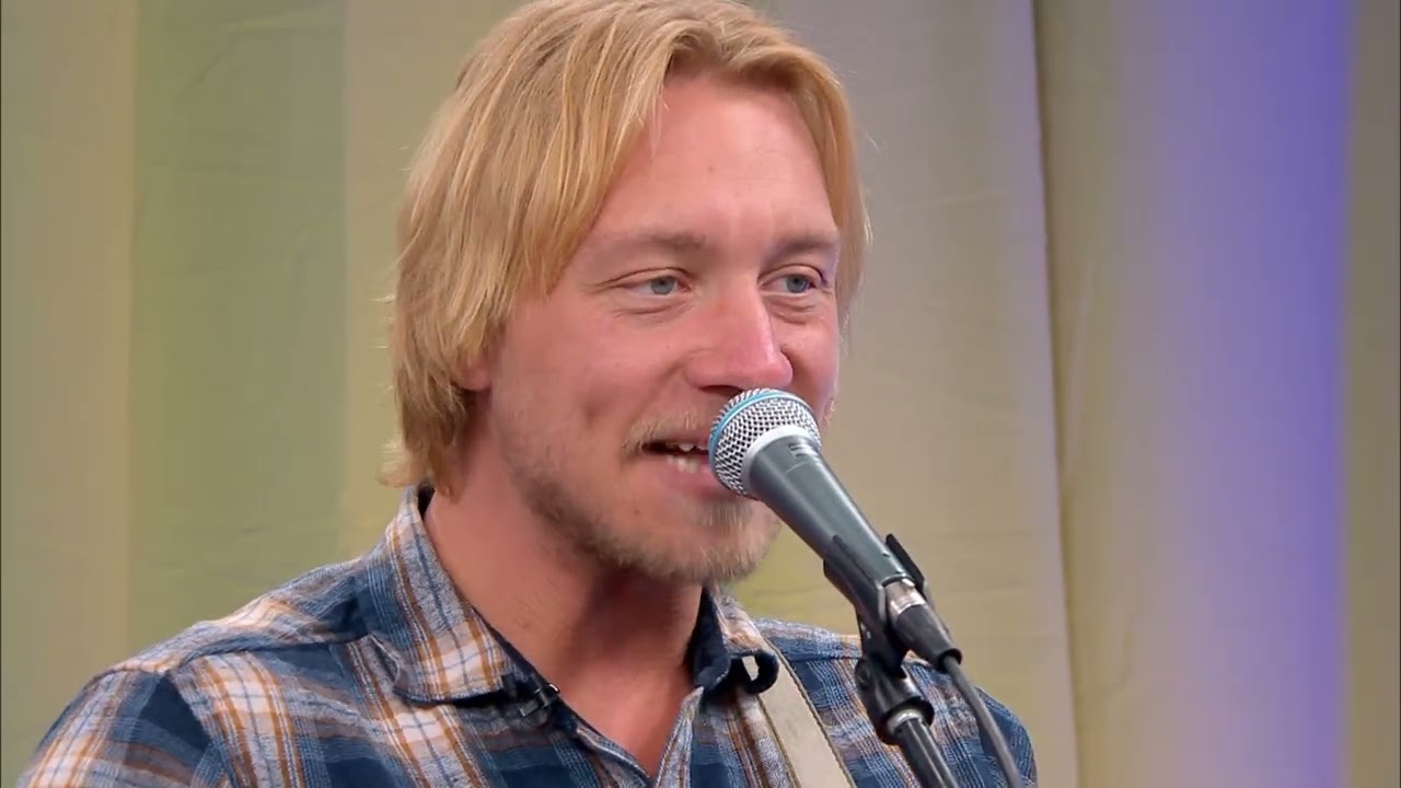 “Simple Things” by Austin Skalecki with Hunter Gatherer, Live on Local 5 Live