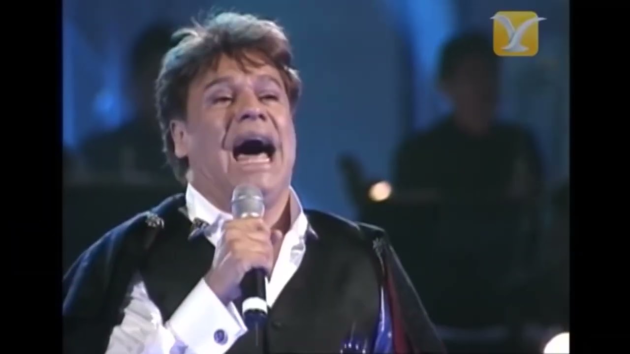 Juan Gabriel - Abrázame Muy Fuerte - Festival de Viña 2002