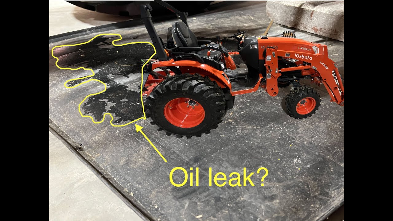 KUBOTA LX2610 - Oil Leak