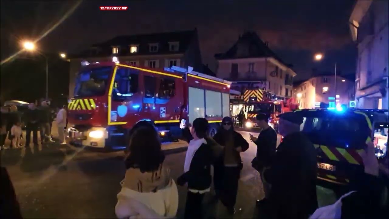 Défilé Ste Barbe les Sapeurs Pompiers de Vizille 38 le 12/11/2022 France.