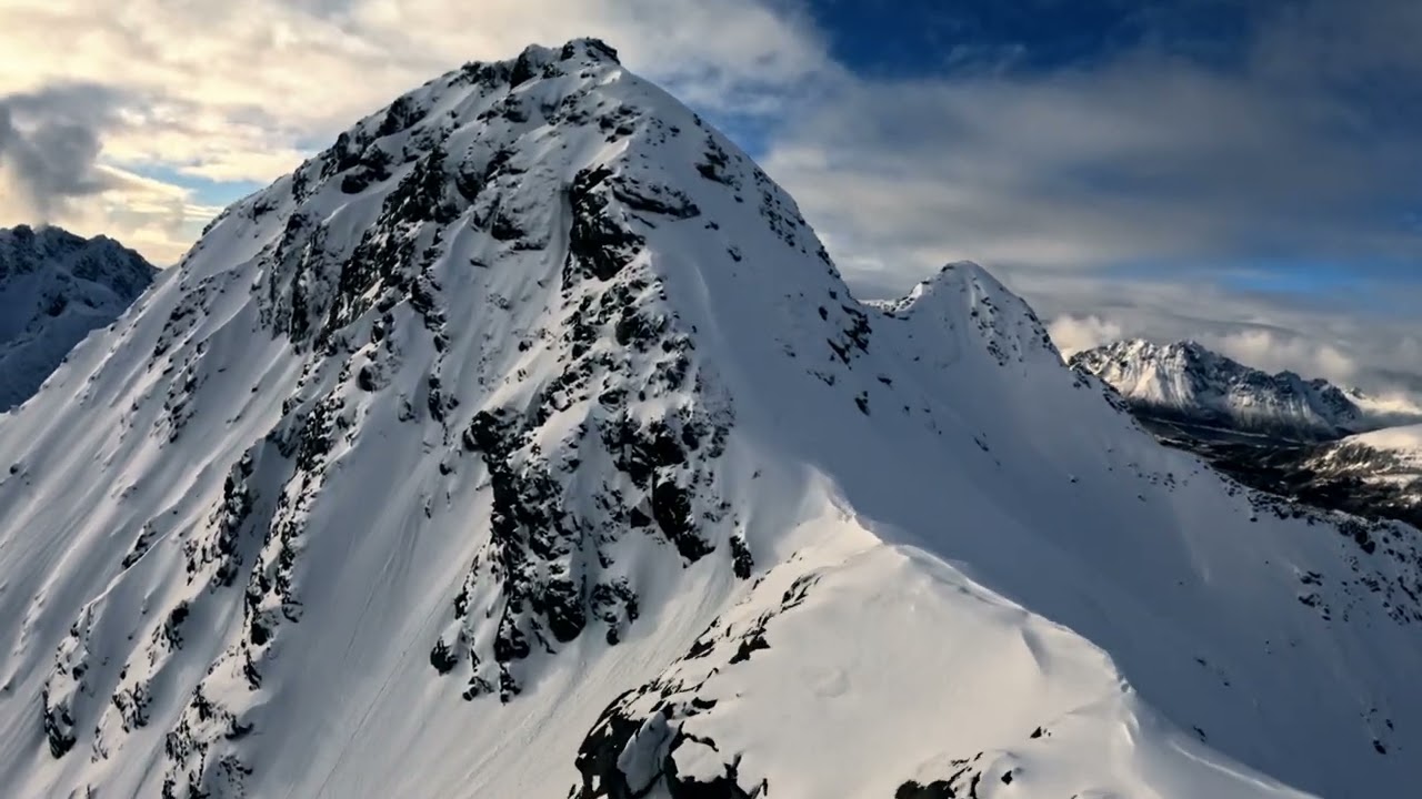 Soaring Over Eastern Lofoten: A Breathtaking Flight on the Helion 10