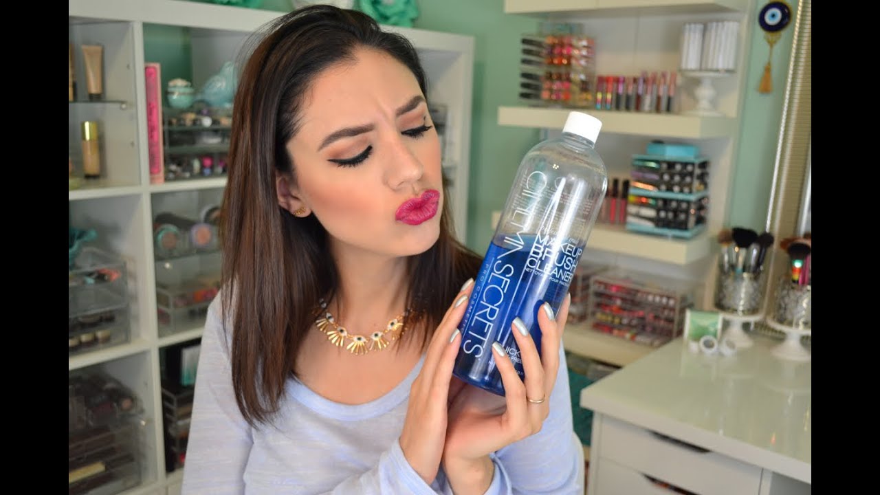 Cinema Secrets Brush Cleaner | Worth the Hype? + Demo!