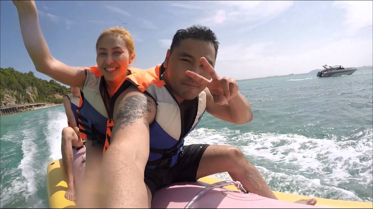 BANANA BOAT RIDE In Thailand , Pattaya , Koh larn made with Go Pro Hero 4 Black edition