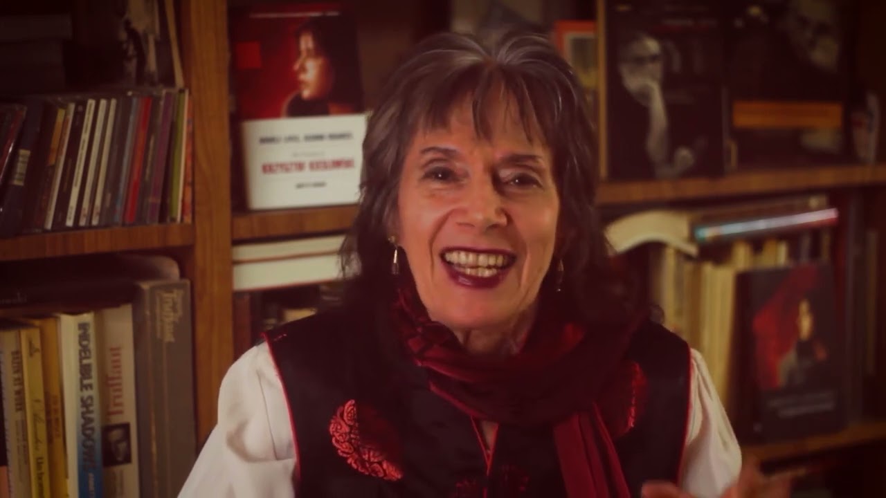 Introduction by Annette Insdorf - Three Colors: Red (1994)