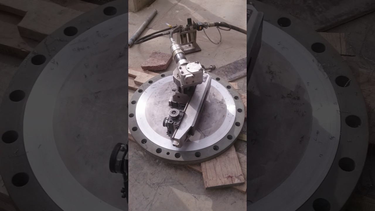 The way to do serration on flange