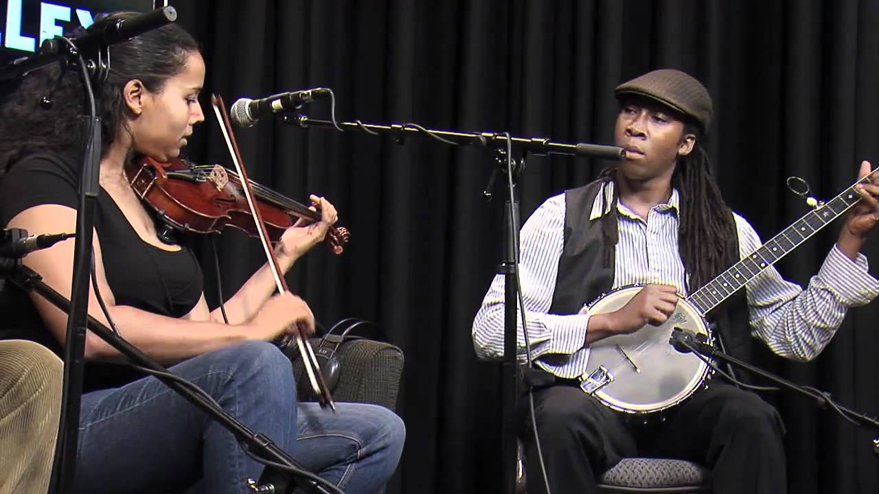 Carolina Chocolate Drops : 