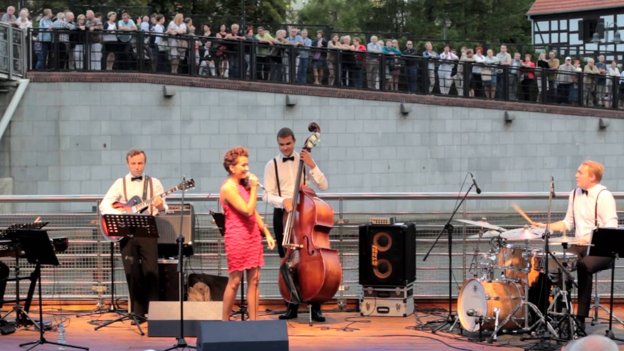 Rzeka Muzyki - piosenki Franka Sinatry w wykonaniu Natalii Świerczyńskiej