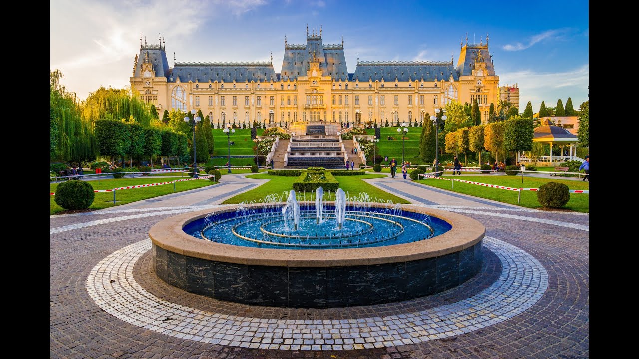 ROMANIA - IASI - PALATUL CULTURII (importante centro culturale)