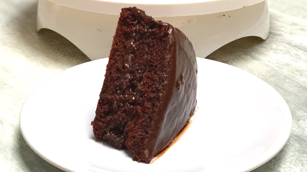 Moist Chocolate Cake Recipe