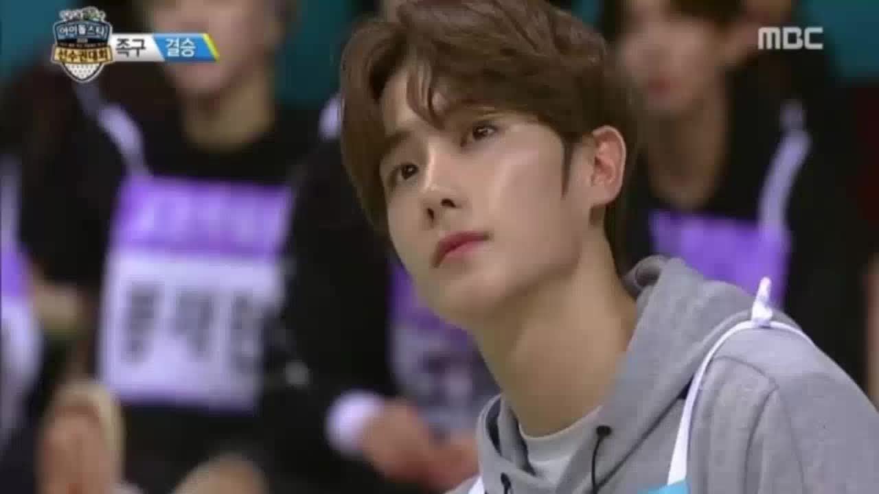 This rookie idol is gaining attention for his handsome visuals during 'Idol Star Athletics Champions