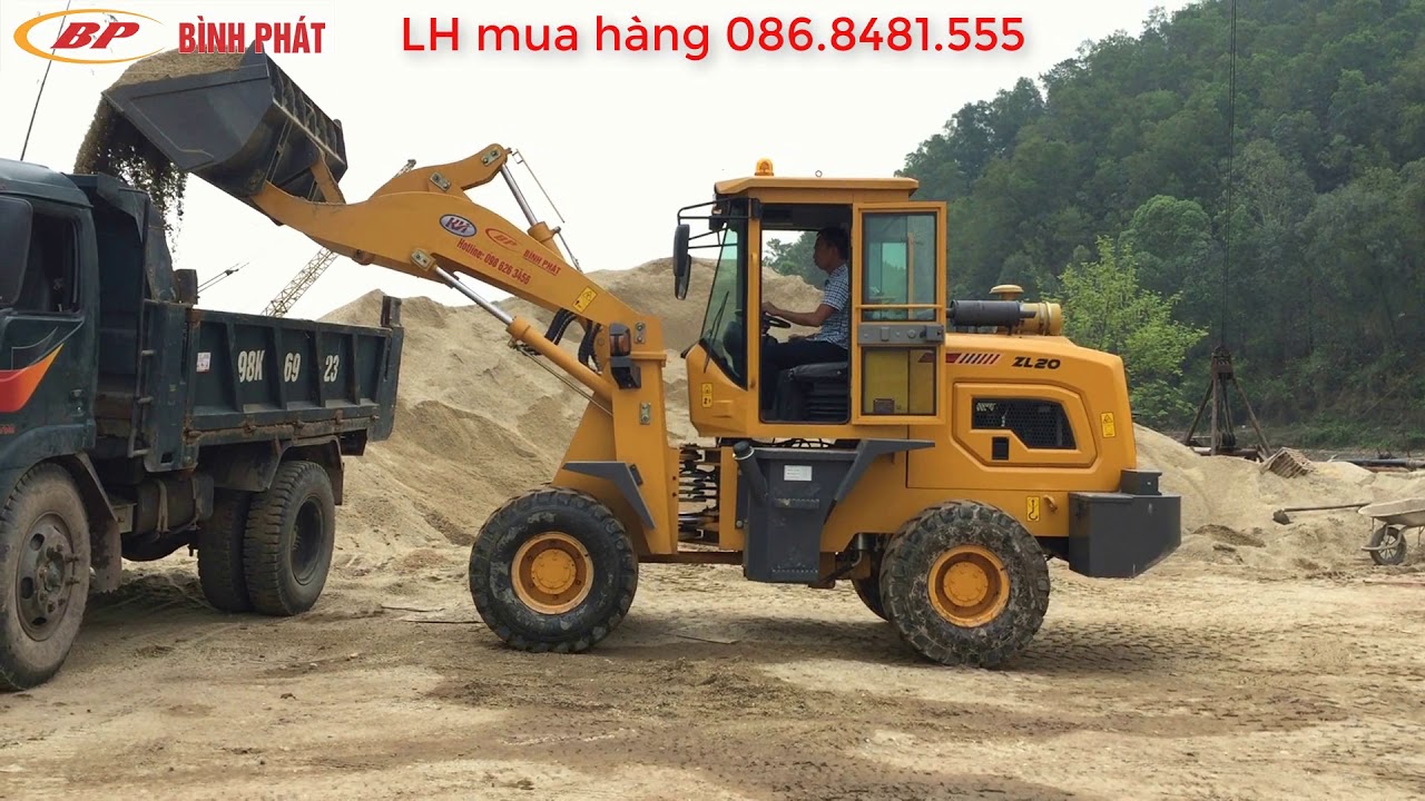 Đẳng cấp lái máy xúc lật Trung Quốc tại Bắc Giang - LH mua hàng 086.8481.555