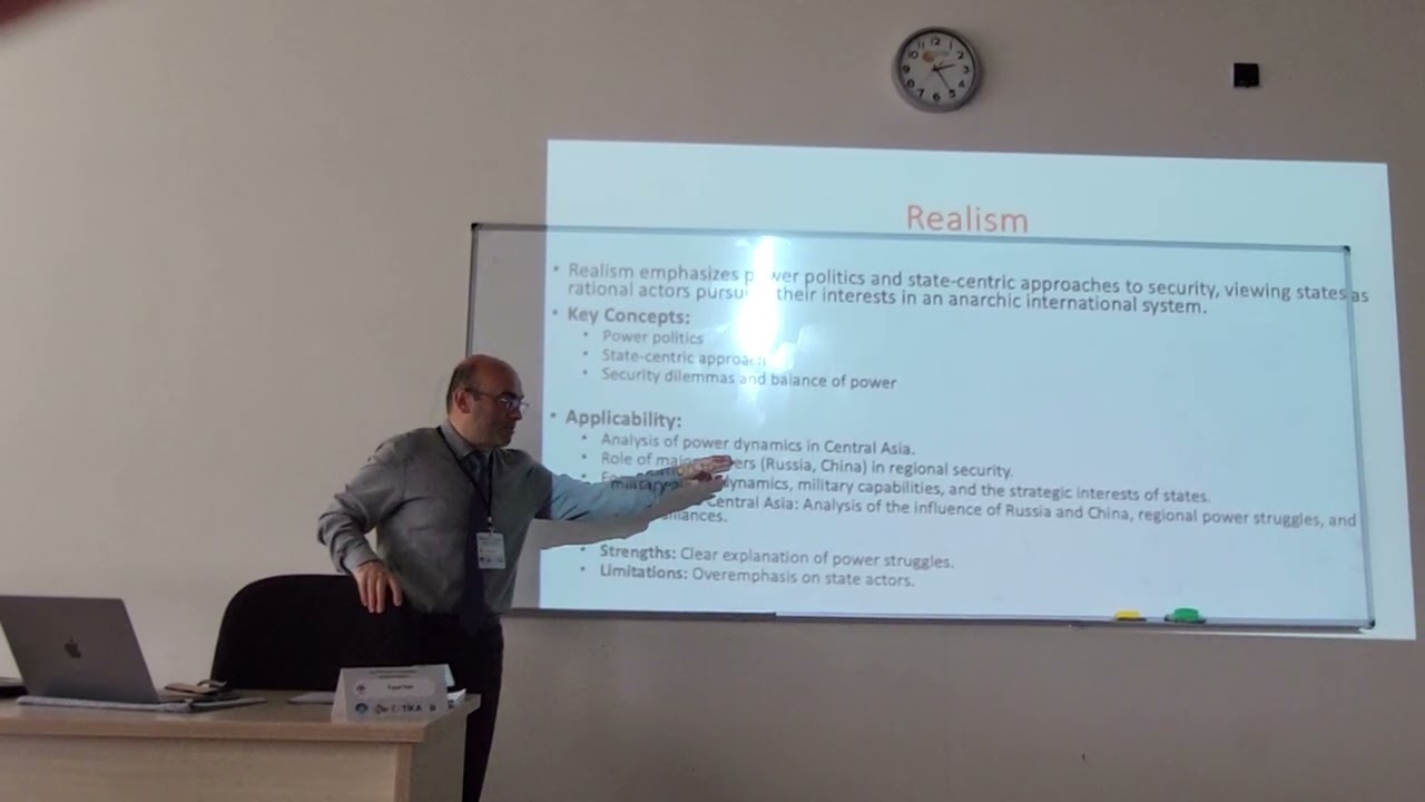 professor Yaşar Sarı.  Central Asia.  Security