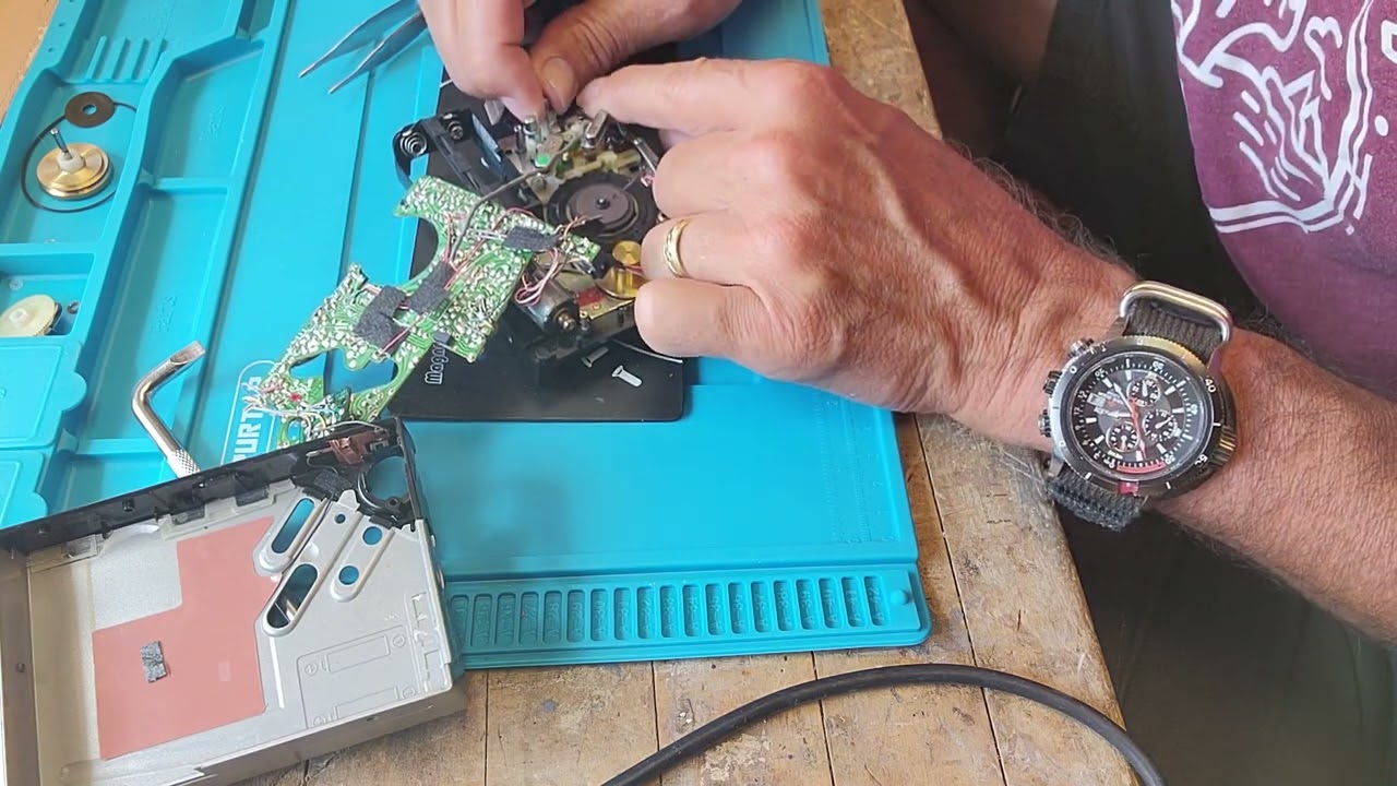 Sony WM-2 Center Gear Repair Part 2 (Final) - 16 Aug 2023