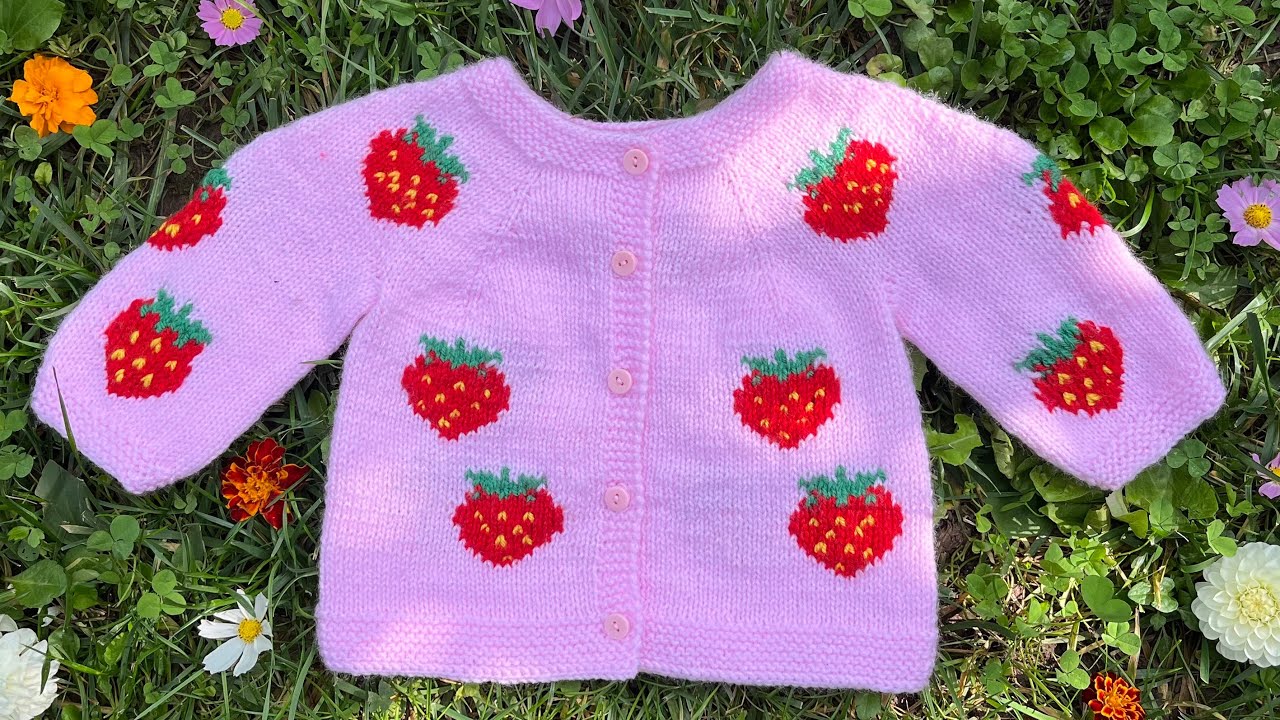 Jäckchen mit Erdbeermotiv stricken