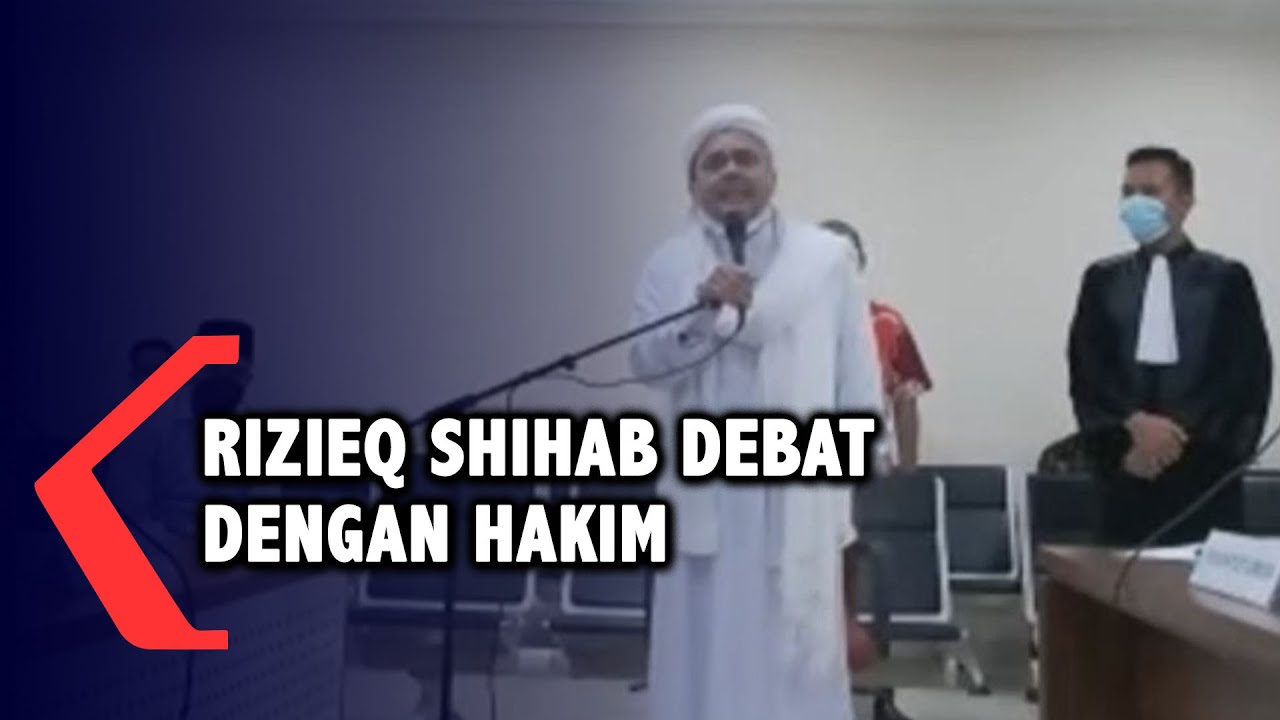 Momen Rizieq Shihab Debat dengan Majelis Hakim di Ruang Sidang