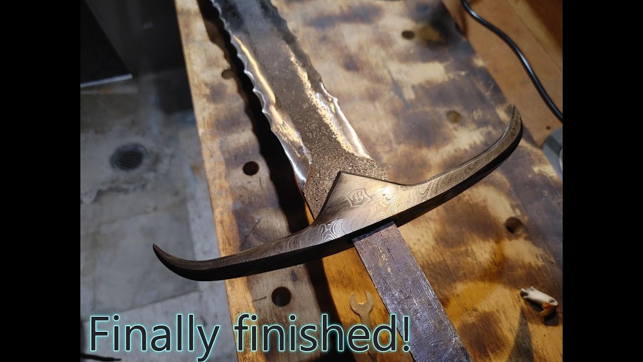 FINISHING THE GUARD! Forging a chaos executioner sword pt:3