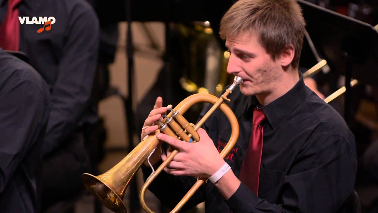 Concerto Grosso - Derek Bourgeois door Brass Band Heist.