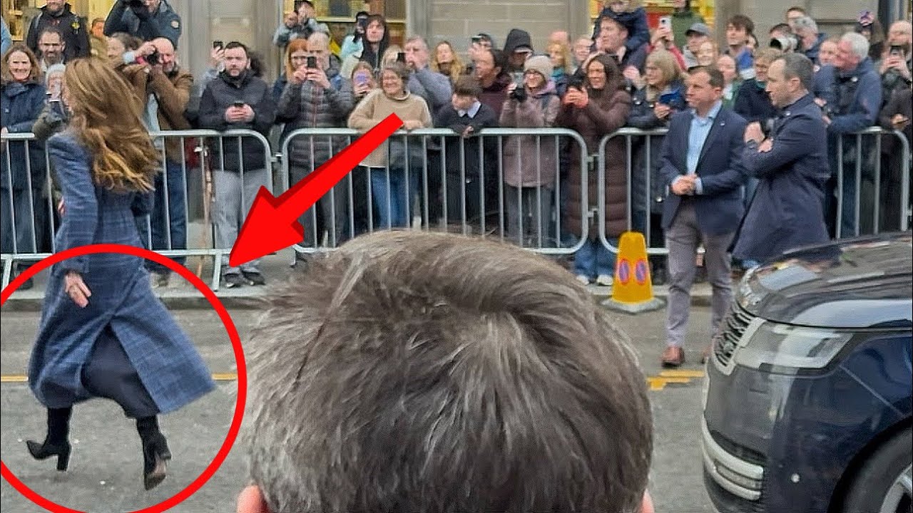 Princess Kate Goes Off Script and Runs to Fans ❤️