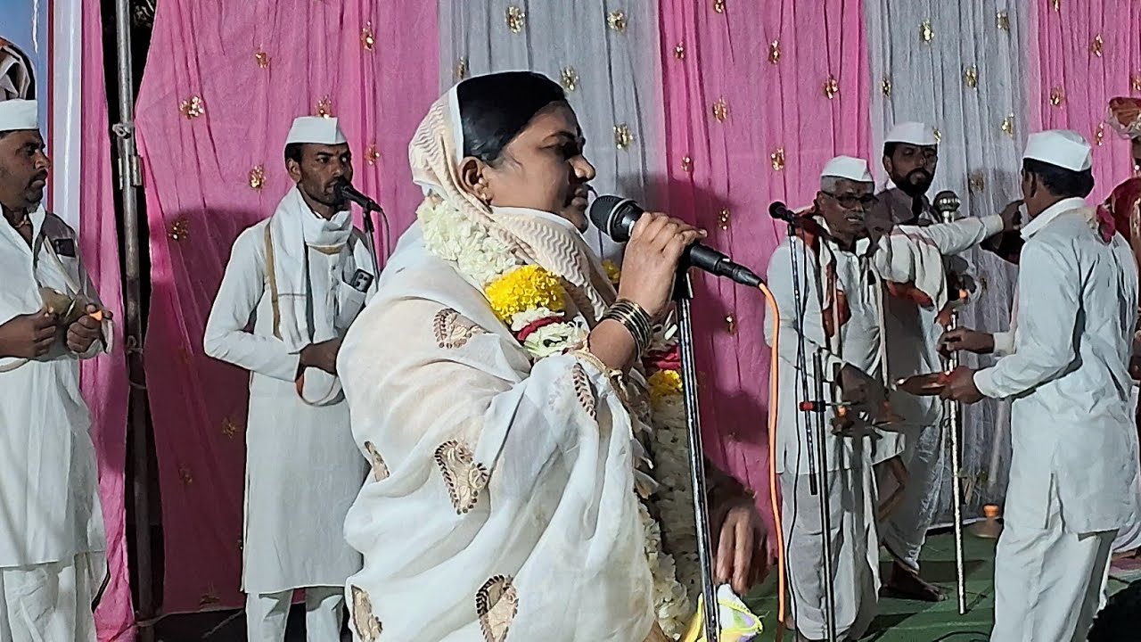 ह भ प सरिताताई पांडुरंग गोळेगावकर पोखरी येथे  गजानन महाराज प्रगट दिनानिमित्त झालेले कीर्तन सेवा