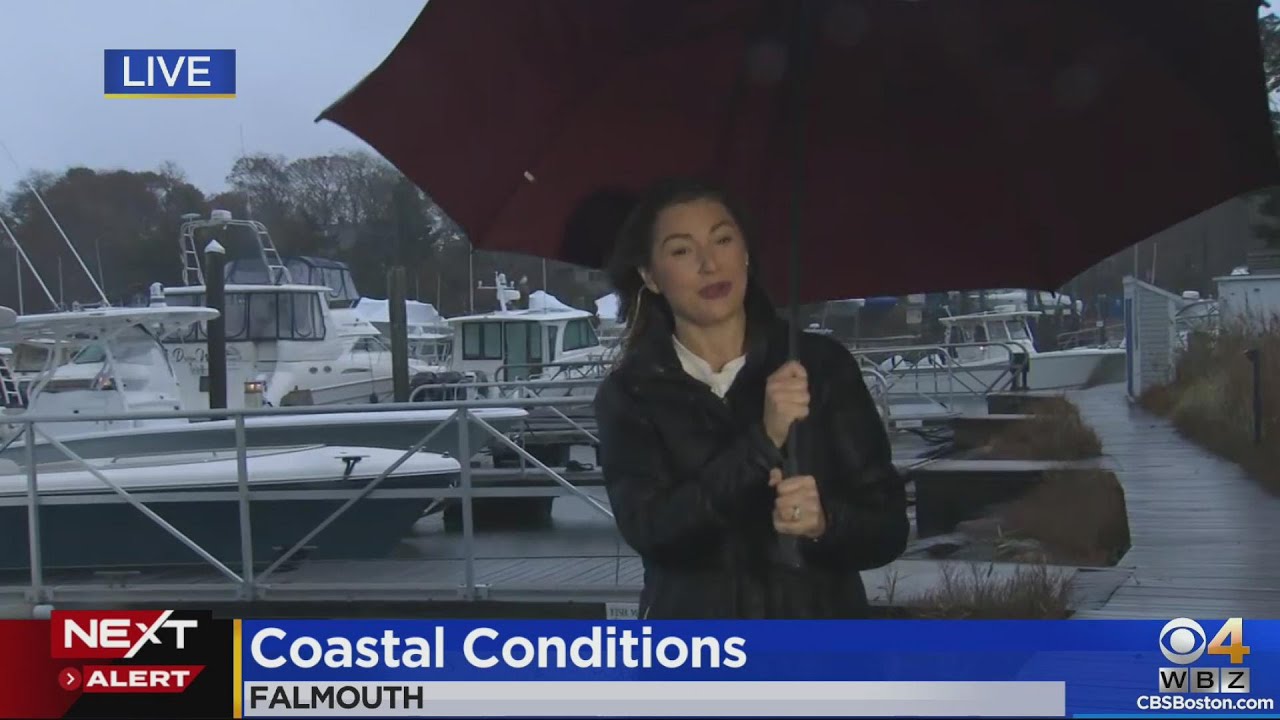 High winds lead to power outages on Saturday morning