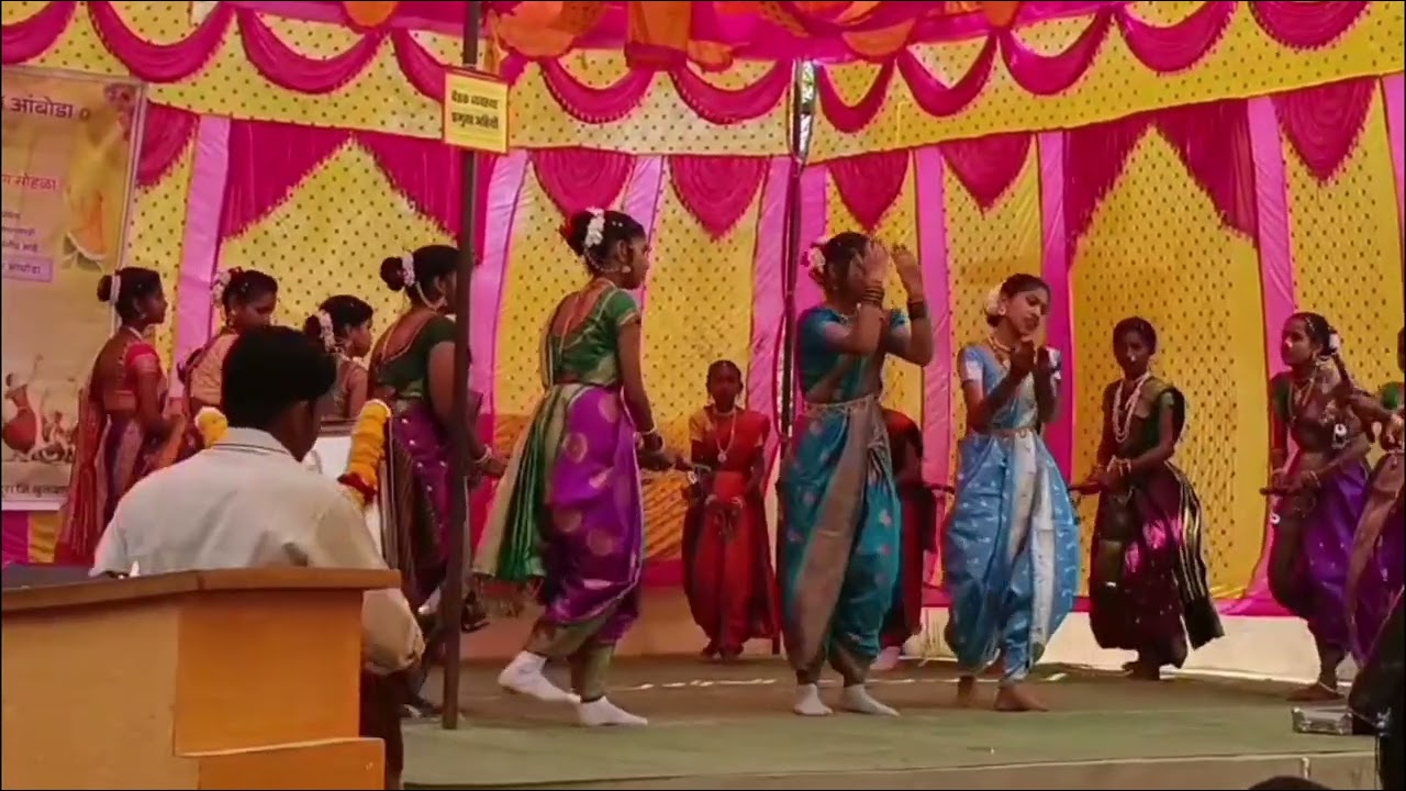 नटरंग उभा ललकारी नभा गीत नृत्य 