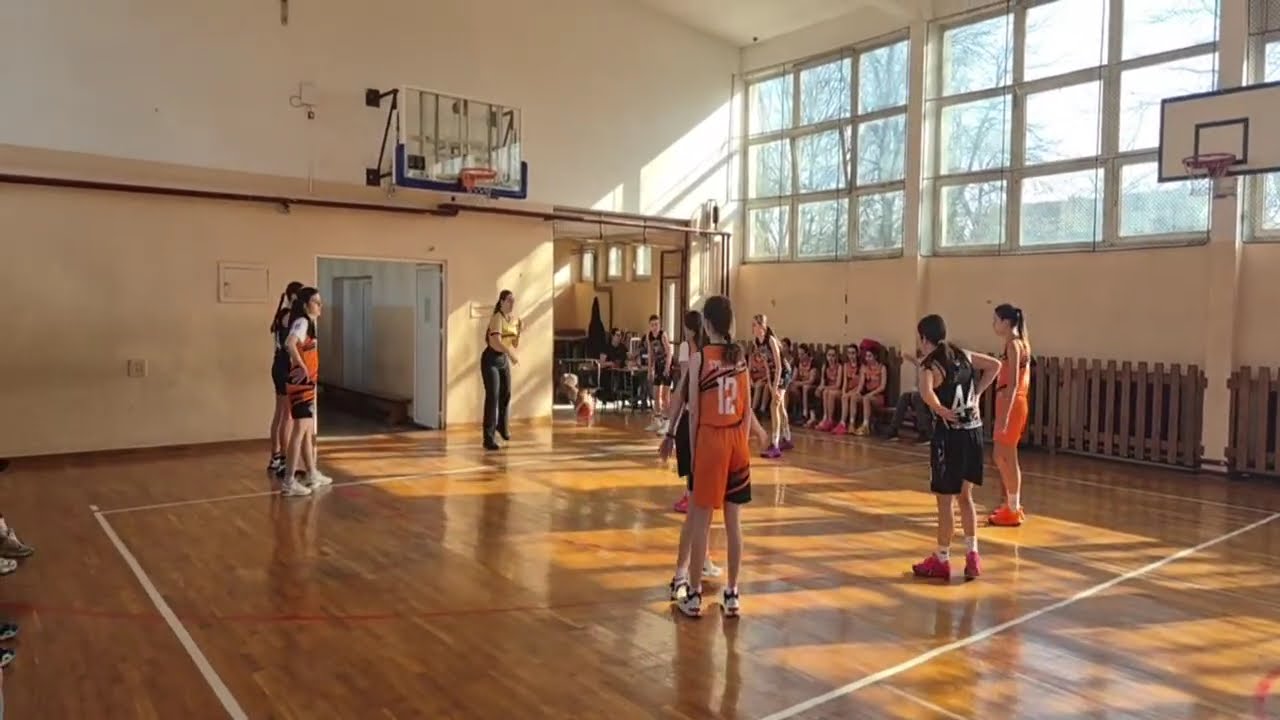ŽKK Girl borac basket vs KŽK Parrizan 1953 (2) pionirke live 18:45