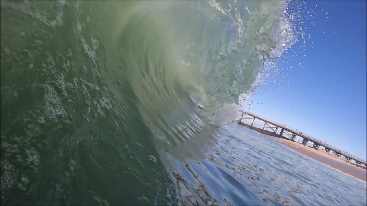 Shorebreak Filming Go Pro 10