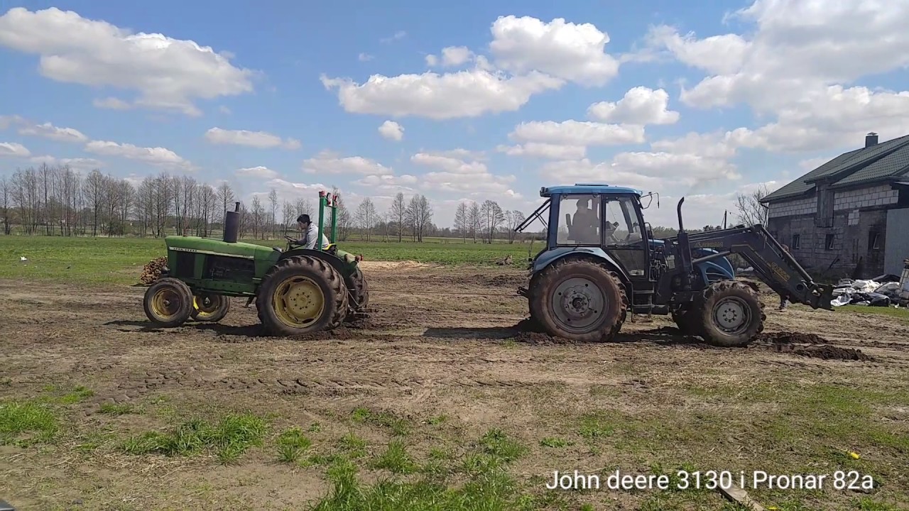 John Deere 3130 vs Pronar 82a