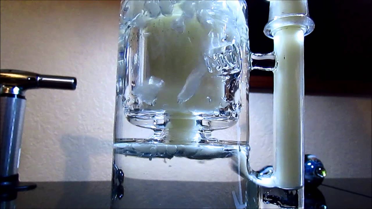 Slow Mo Milk --- Bong Hits with my MIO Barrel Perc