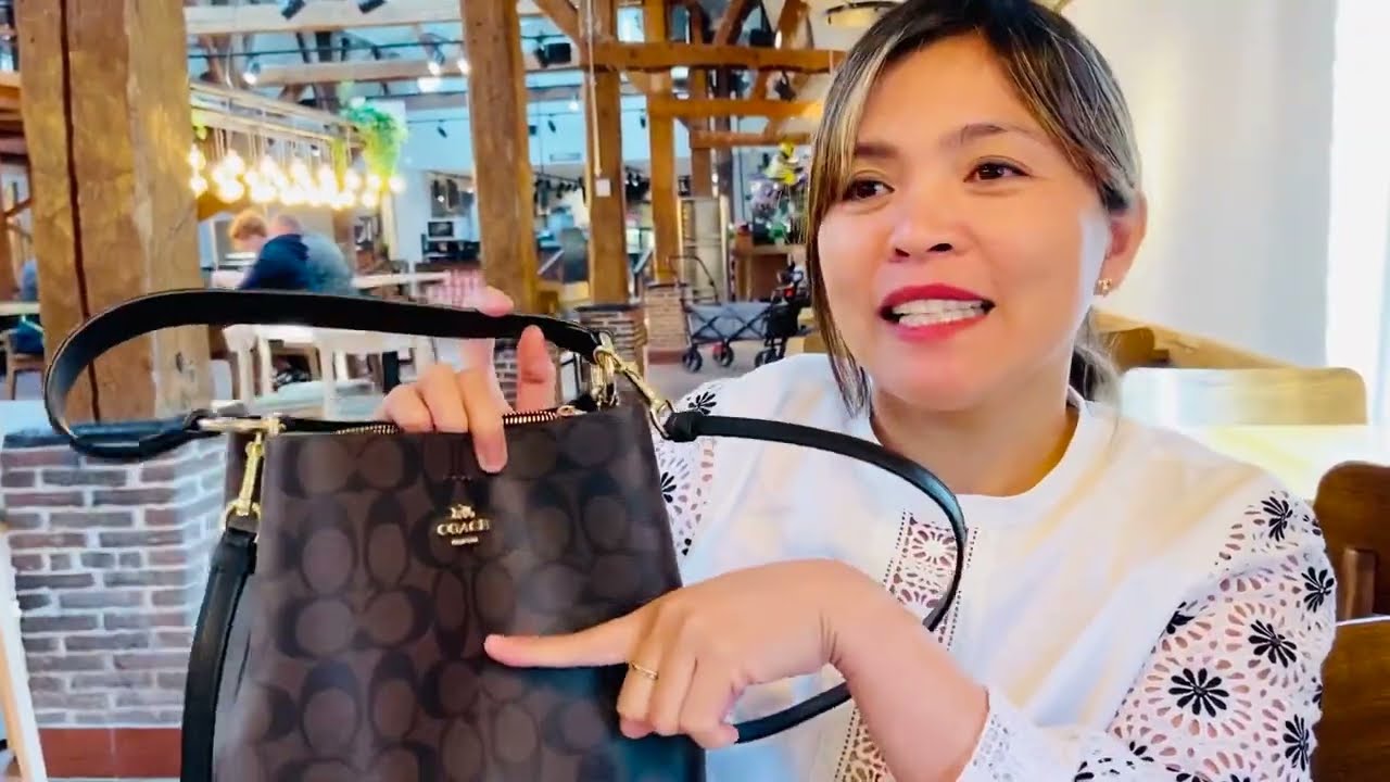 COACH TOWN BUCKET BAG || UNBOXING AND REVIEW