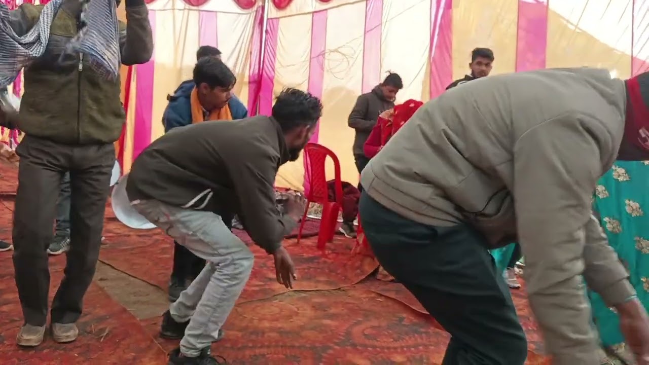 मऊगंज जिले के हनुमना हाटा (कोन गांव) का सुपरहिट देशी बघेली डांस , Ajay bagheli dance 