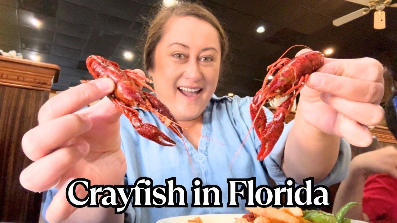 EATING CRAYFISH FOR THE FIRST TIME + FLEA MARKET IN ORLANDO