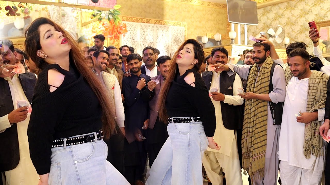 Khal Nayak Hoon Main ,Mehak Malik Bollywood Dance Performance 2025