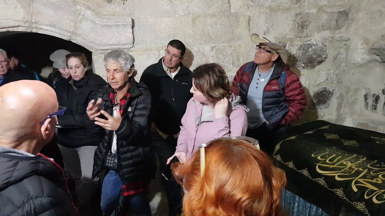 הסיפור של קבר פלגיה (חולדה הנביאה, ראבעה אלעדויה), הר הזיתים ירושלים -  הדרכה: דר' מויש מעוז